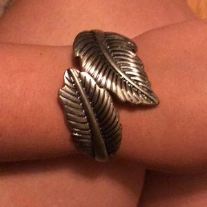 Silver Leaf Design Bracelet